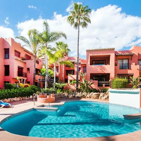 Rentandhomes Luxury Apartmán Marbella