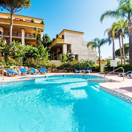 Rentandhomes Luxury Lejlighed Marbella