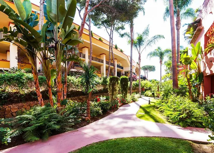 Rentandhomes Luxury