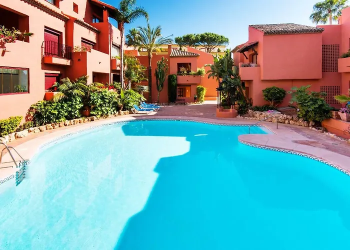 Rentandhomes Luxury