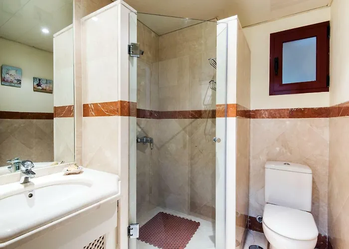 Rentandhomes Luxury