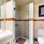 Rentandhomes Luxury